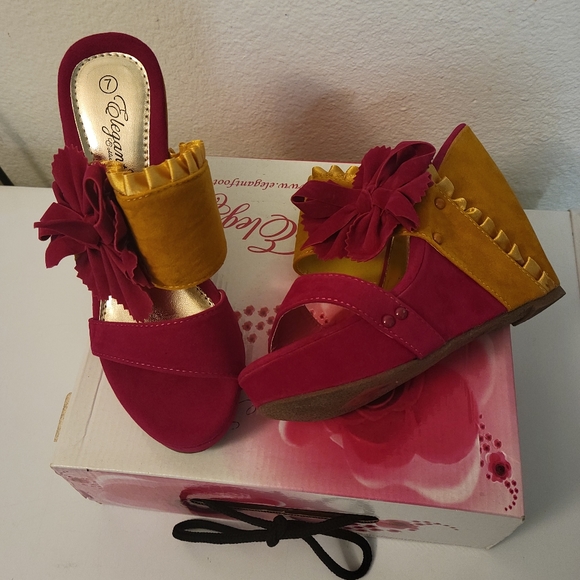 Wedges (Rainbow) - Picture 3 of 6